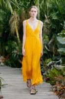 00018-jason-wu-spring-21-rtw-credit-Dan-Lecca