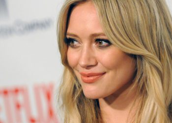 BEVERLY HILLS, CA - JANUARY 11:  Actress Hilary Duff arrives for the 2015 Weinstein Company And Netflix Golden Globes After Party held on January 11, 2015 in Beverly Hills, California.  (Photo by Albert L. Ortega/Getty Images)