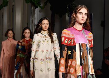 PARIS, FRANCE - MARCH 05:  Models walk the runway during the Valentino show as part of the Paris Fashion Week Womenswear Fall/Winter 2017/2018 on March 5, 2017 in Paris, France.  (Photo by Pascal Le Segretain/Getty Images)