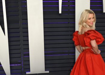 24 February 2019 - Los Angeles, California - Elizabeth Banks. 2019 Vanity Fair Oscar Party following the 91st Academy Awards held at the Wallis Annenberg Center for the Performing Arts. Photo Credit: Birdie Thompson/AdMedia Photo via Newscom