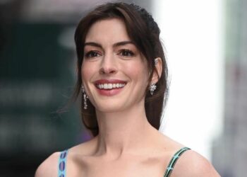 Anne Hathaway